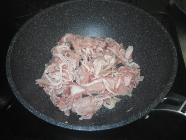 卵と豚肉のしょうゆ炒め
